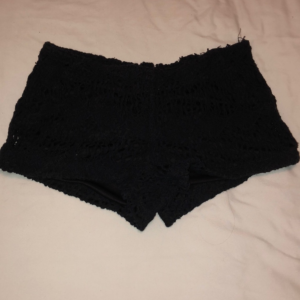 Jolt Lace Short Shorts